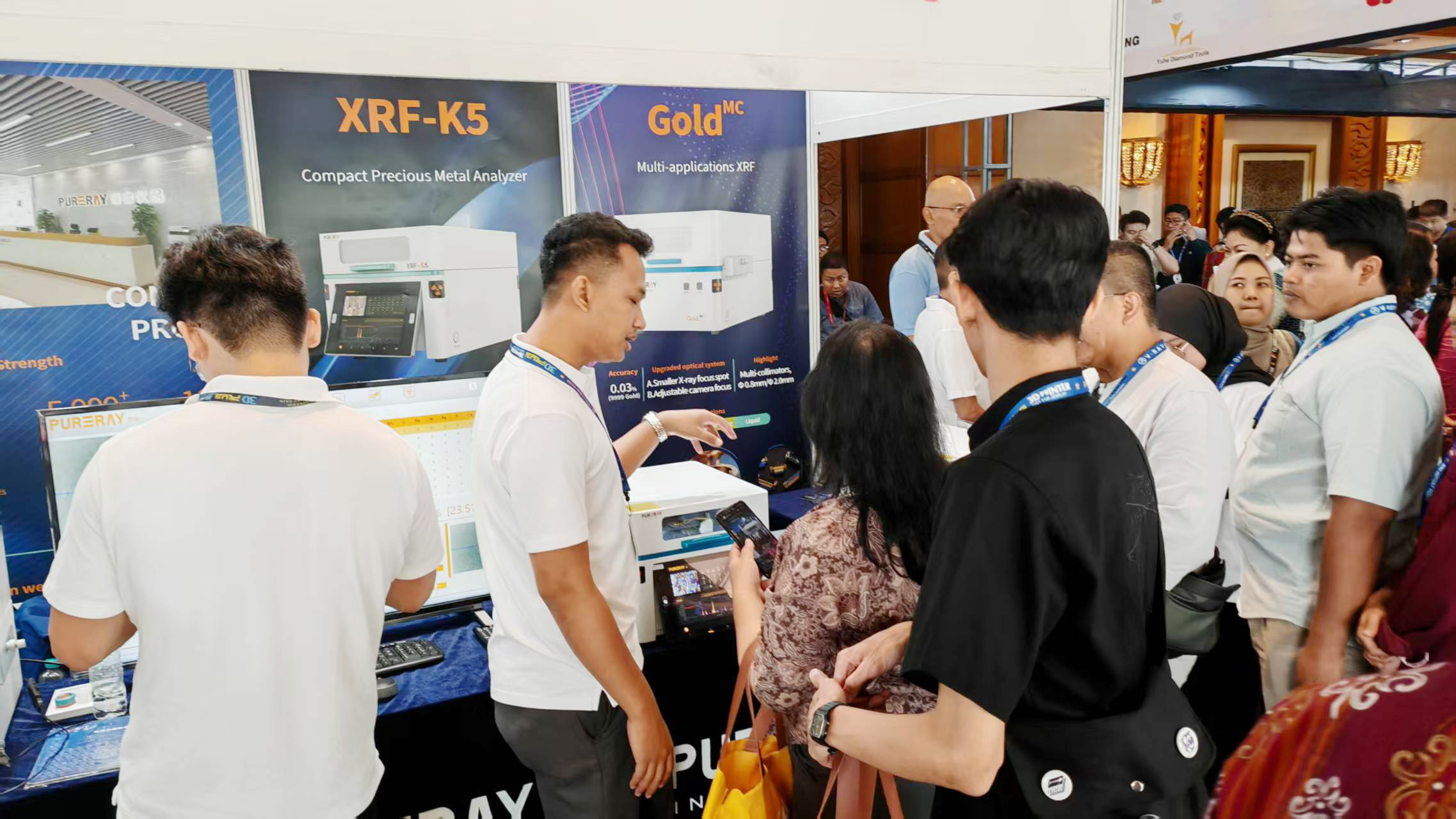 PURERAY Instrument Shines at Jakarta International Jewelry Fair